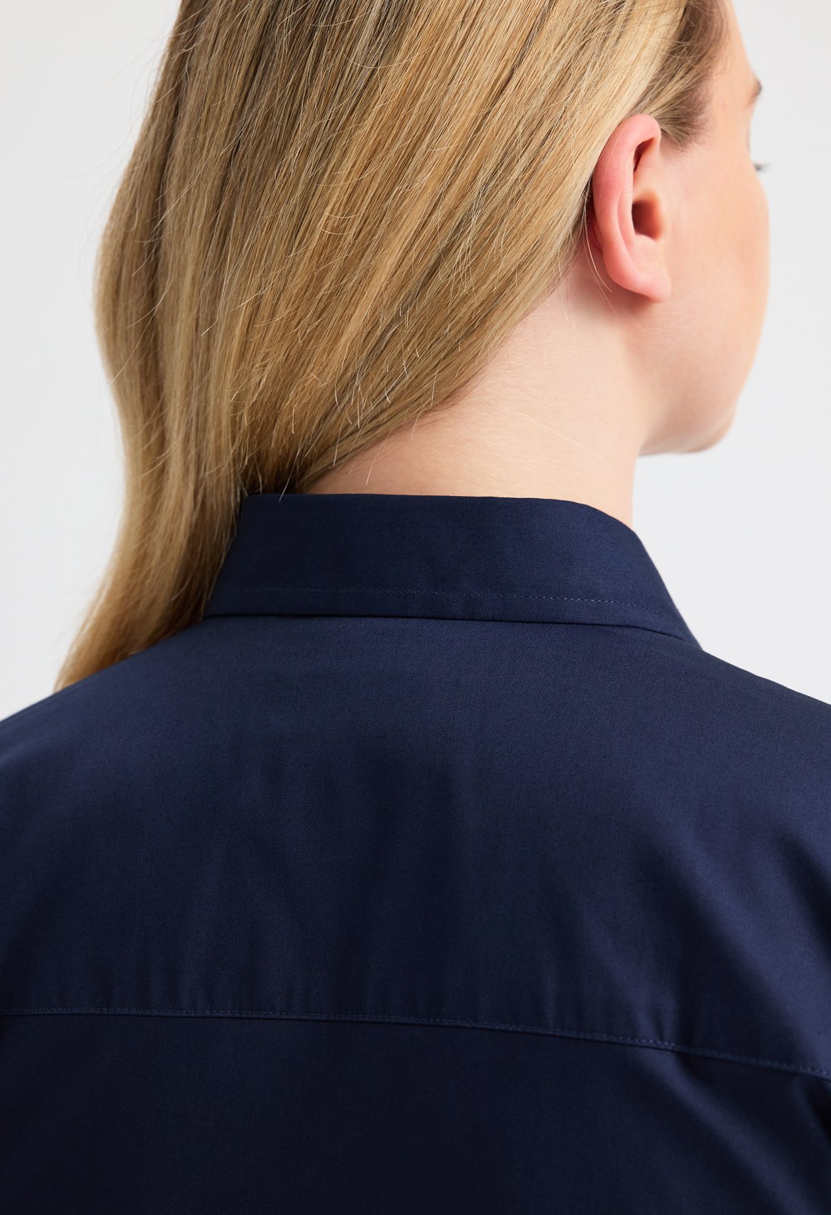 Ladies Pinpoint Oxford Half Sleeve Shirt - Image 4
